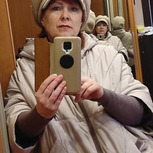 Девушки в Наро-Фоминске: Ася, 52 - ищет парня из Наро-Фоминска