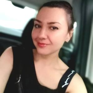 Девушки в Шахты: Дарья Попова, 39 - ищет парня из Шахты