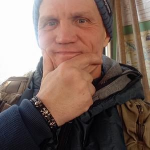 Парни в Петропавловске-Камчатском: Андрей, 51 - ищет девушку из Петропавловска-Камчатского