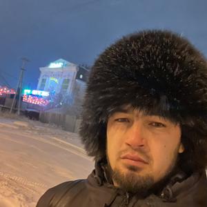 Парни в Якутске: Жамшидбек, 33 - ищет девушку из Якутска