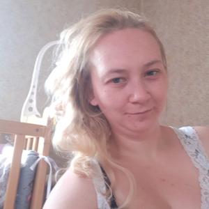 Девушки в Ефремове: Светлана, 32 - ищет парня из Ефремова