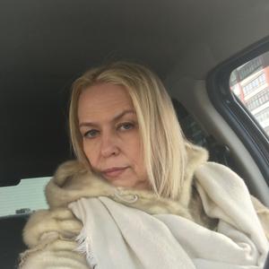 Елена, 53 года, Екатеринбург