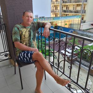 Николай, 59 лет, Красноярск