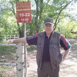Парни в Саратове: Евгений Митин, 65 - ищет девушку из Саратова