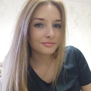 Девушки в Смоленске: Марина Рябчикова, 31 - ищет парня из Смоленска