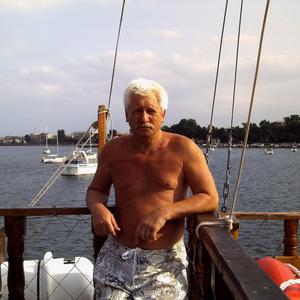 Дмитрий, 64 года, Санкт-Петербург