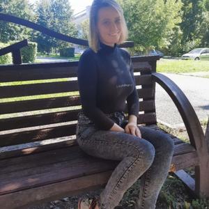 Девушки в Кемерово: Дарина, 32 - ищет парня из Кемерово
