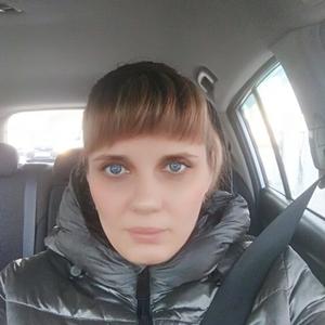 Девушки в Новороссийске: Елена, 37 - ищет парня из Новороссийска
