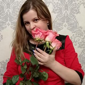 Девушки в Новокузнецке: Елена, 42 - ищет парня из Новокузнецка