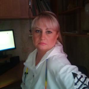 Девушки в Вологде: Валентина, 44 - ищет парня из Вологды