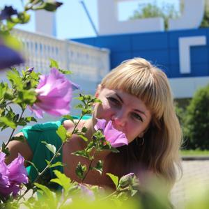 Девушки в Екатеринбурге: Руслана, 36 - ищет парня из Екатеринбурга