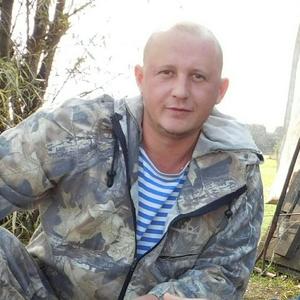 Александр Егоров, 37 лет, Уссурийск