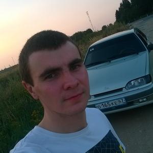 Парни в Смоленске: Андрей, 30 - ищет девушку из Смоленска