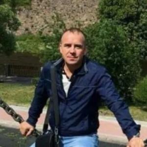 Парни в Новомосковске: Алексей, 45 - ищет девушку из Новомосковска