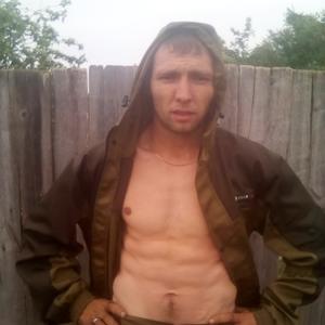 Сергей, 32 года, Петухово