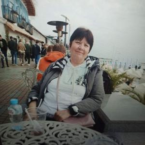 Девушки в Хадыженске: Надежда, 69 - ищет парня из Хадыженска