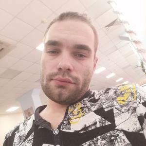 Парни в Омске: Сергей, 25 - ищет девушку из Омска