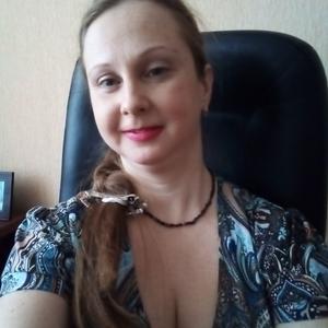 Девушки в Нижневартовске: Анастасия, 41 - ищет парня из Нижневартовска