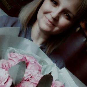 Девушки в Крымске: Валентина, 38 - ищет парня из Крымска