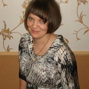 Девушки в Омске: Лариса, 48 - ищет парня из Омска