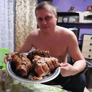 Парни в Бийске: Евгений, 40 - ищет девушку из Бийска