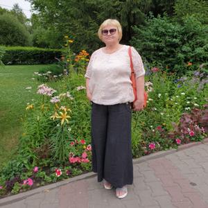 Девушки в Омске: Татьяна, 67 - ищет парня из Омска