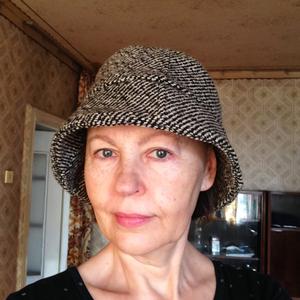 Оксана, 64 года, Санкт-Петербург