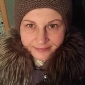 Девушки в Якутске: Светлана, 46 - ищет парня из Якутска