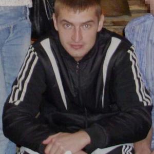 Виктор, 36 лет, Волжский