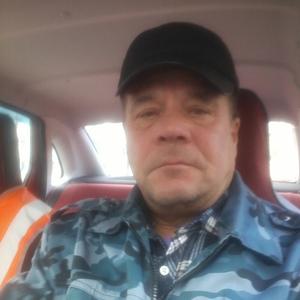 Парни в Новочебоксарске: Влад, 63 - ищет девушку из Новочебоксарска