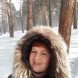 Девушки в Новокузнецке: Хельга, 47 - ищет парня из Новокузнецка
