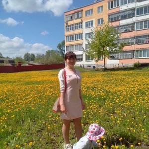 Девушки в Саранске: Юлия, 37 - ищет парня из Саранска