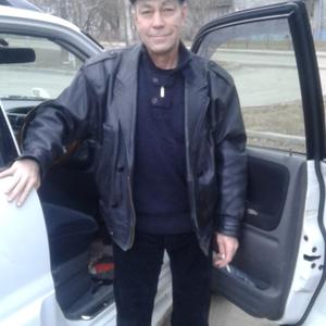 Игорь, 58 лет, Иркутск