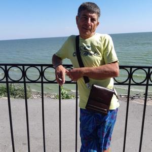 Парни в Казани (Татарстан): Виталий, 57 - ищет девушку из Казани (Татарстан)