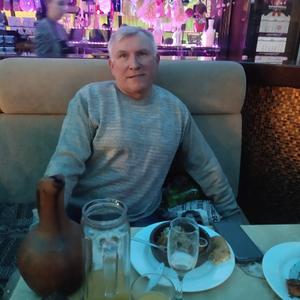 Парни в Волгограде: Сергей, 55 - ищет девушку из Волгограда