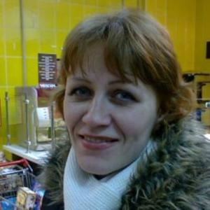 Девушки в Казани (Татарстан): Олга, 48 - ищет парня из Казани (Татарстан)