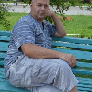 Парни в Новомосковске: Андрей Дьяков, 57 - ищет девушку из Новомосковска
