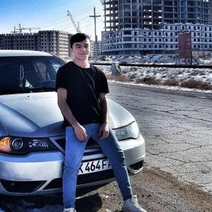 Парни в Кисловодске: Асрор, 22 - ищет девушку из Кисловодска
