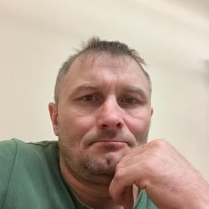 Парни в Владивостоке: Андрей, 44 - ищет девушку из Владивостока