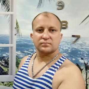 Парни в Ошмяны: Виктор, 36 - ищет девушку из Ошмяны