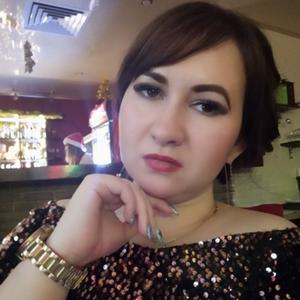 Девушки в Ульяновске: Юлия, 33 - ищет парня из Ульяновска