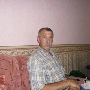 Парни в Сургуте (Ханты-Мансийский АО): Николай, 62 - ищет девушку из Сургута (Ханты-Мансийский АО)