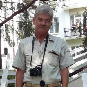 Вадим, 66 лет, Иркутск