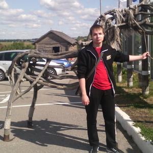 Парни в Ефремове: Серёга, 28 - ищет девушку из Ефремова