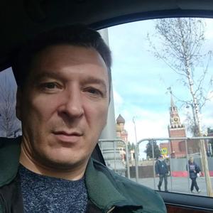Парни в Калининграде: Вадим Гусев, 50 - ищет девушку из Калининграда