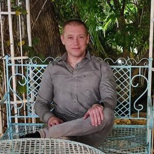Парни в Ашдоде: Владимир, 40 - ищет девушку из Ашдода