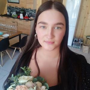 Девушки в Оренбурге: Ирина, 26 - ищет парня из Оренбурга