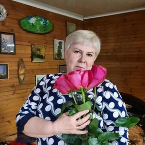 Девушки в Сургуте (Ханты-Мансийский АО): Nina, 52 - ищет парня из Сургута (Ханты-Мансийский АО)