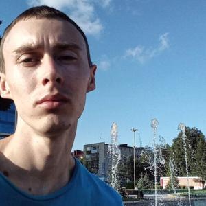Виталий, 25 лет, Уссурийск