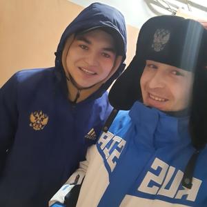 Парни в Усть-Куте: Дмитрий, 24 - ищет девушку из Усть-Кута